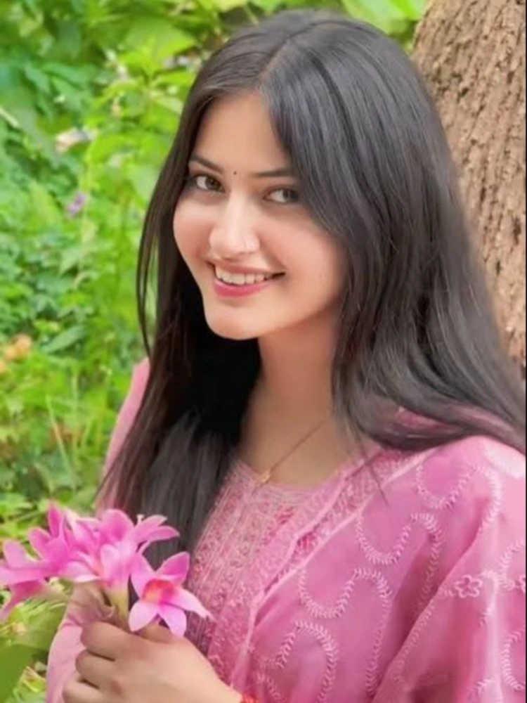 Mathi S
