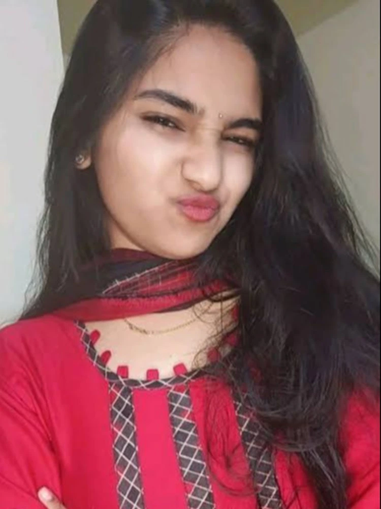 Mathi S